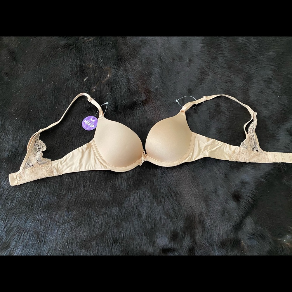 Brand New Bra. Perfect condition.